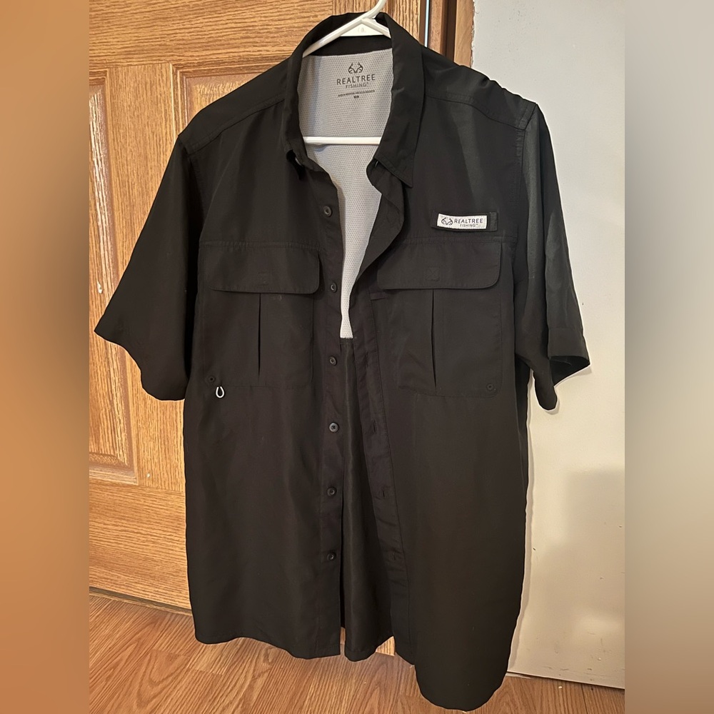 Realtree Black Short Sleeve Shirt UPF 50 Fishing Shirt